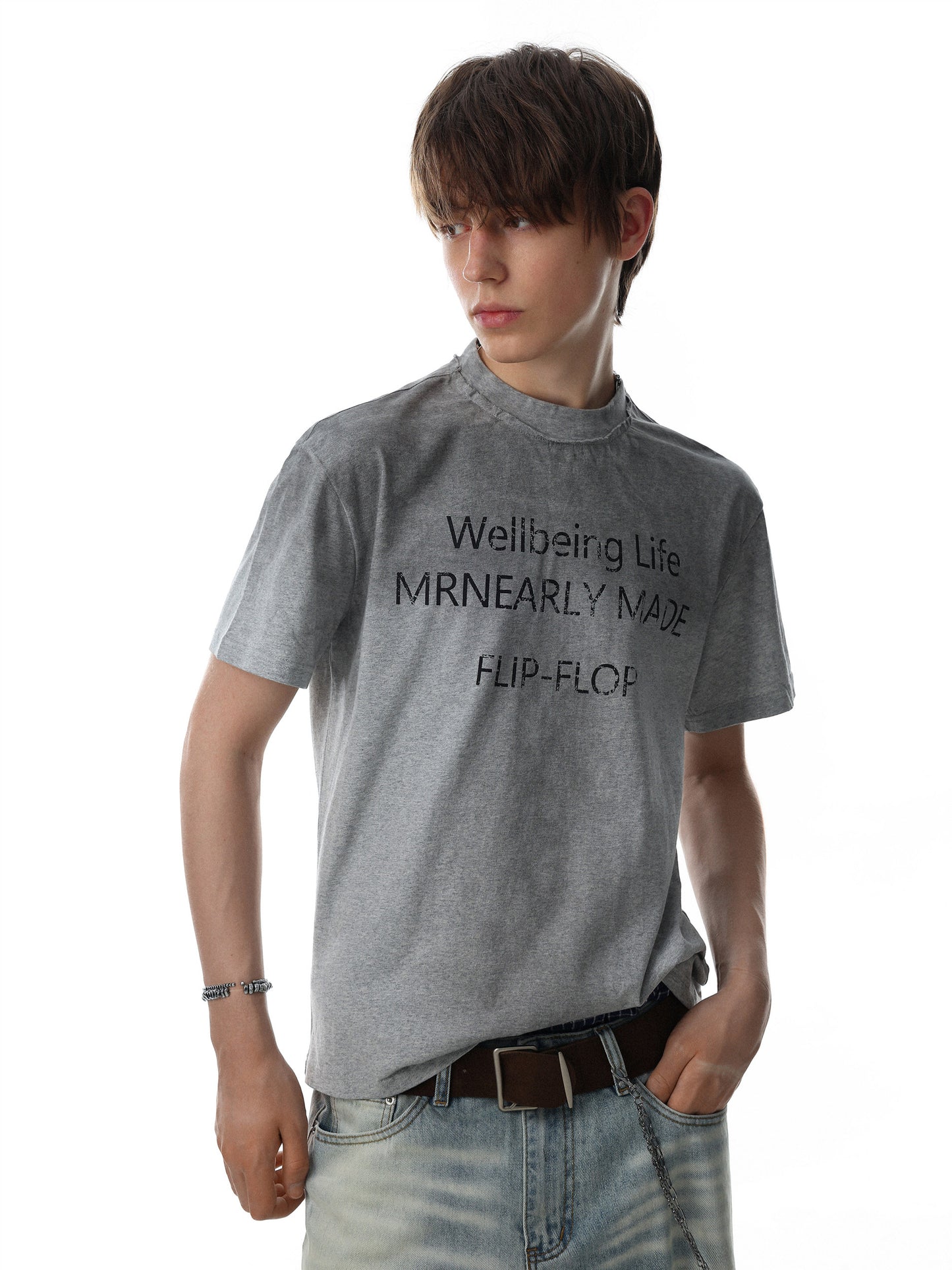Mock Neck Lettering T-shirt (3color)