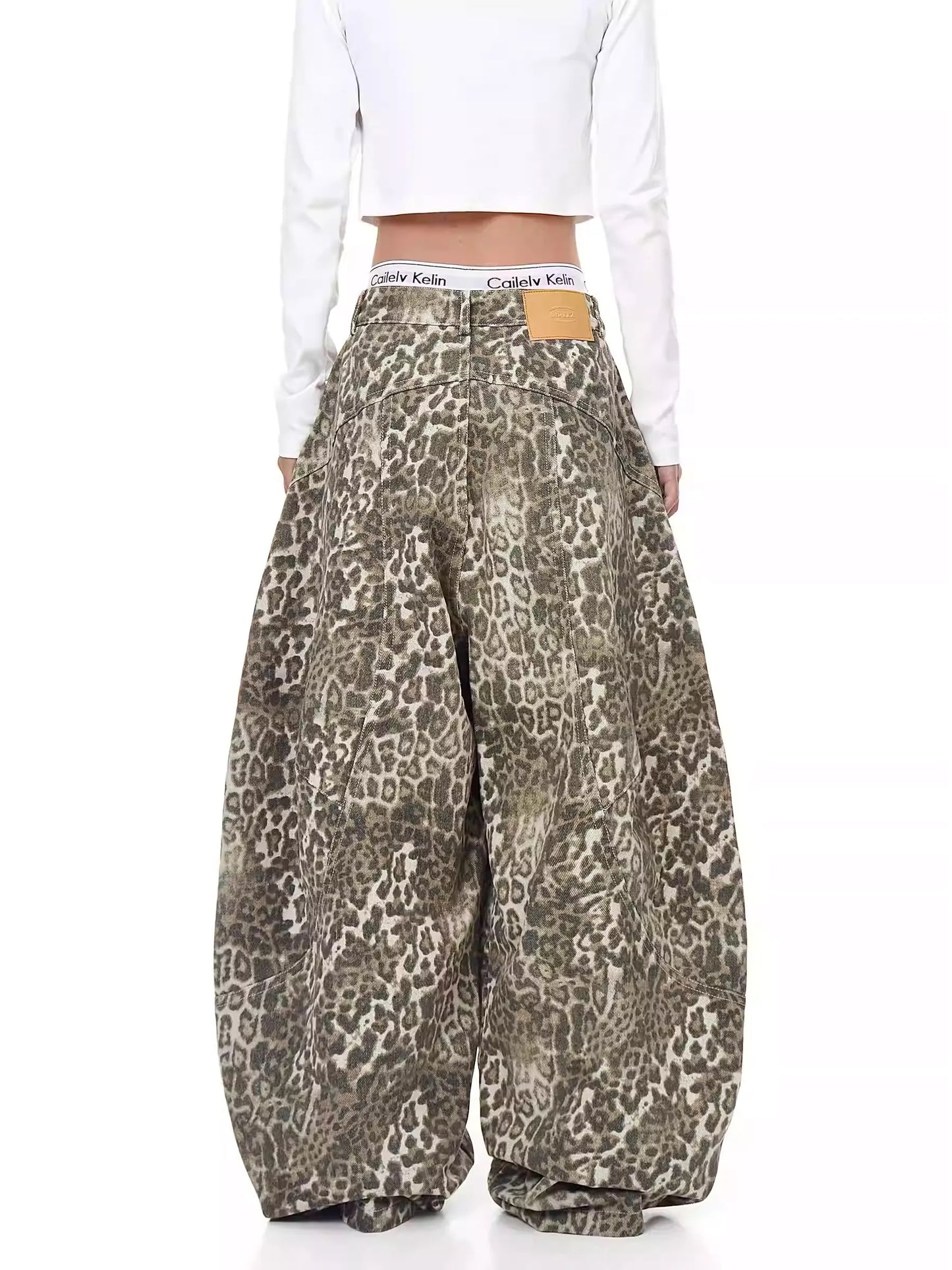 Leopard Baggy Denim