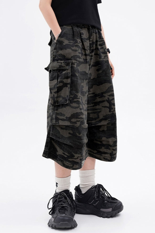 Camouflage Cargo Jorts