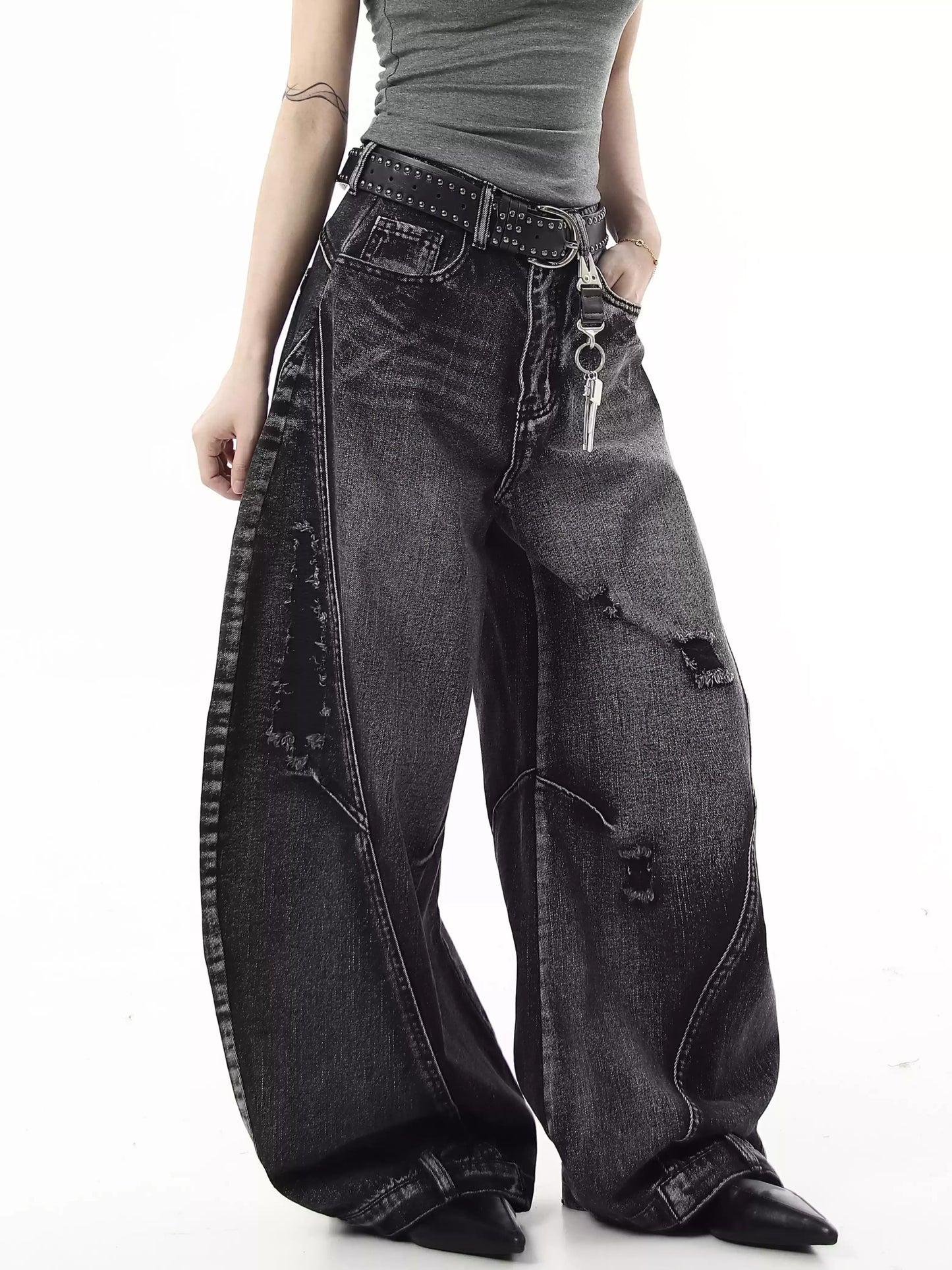 Curve Destroyed Denim
