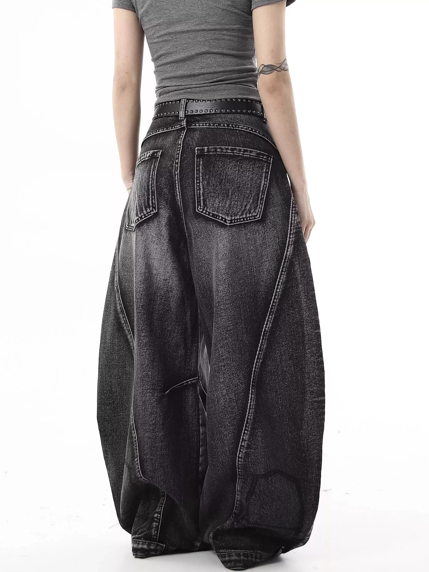 Curve Destroyed Denim