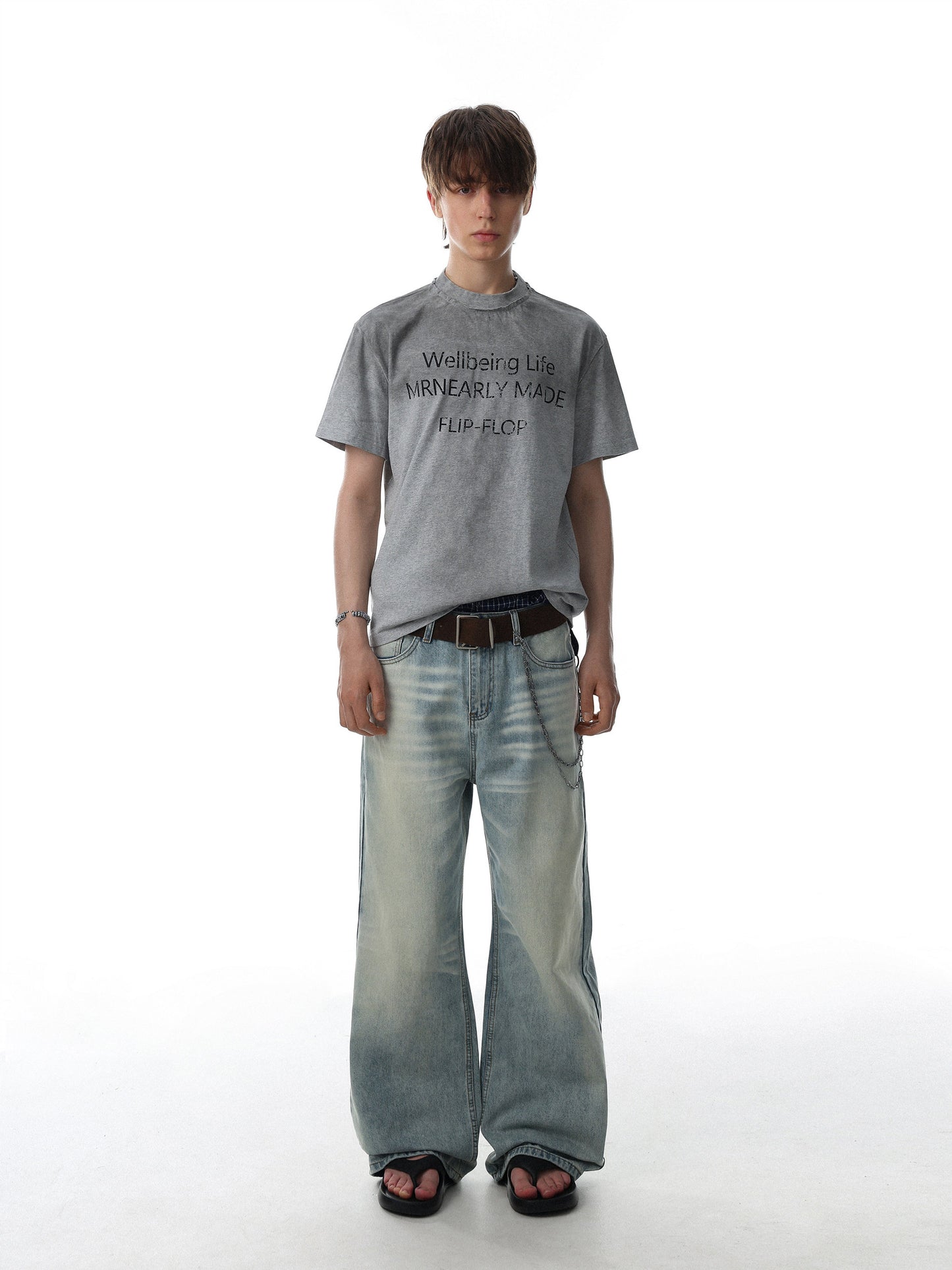 Mock Neck Lettering T-shirt (3color)