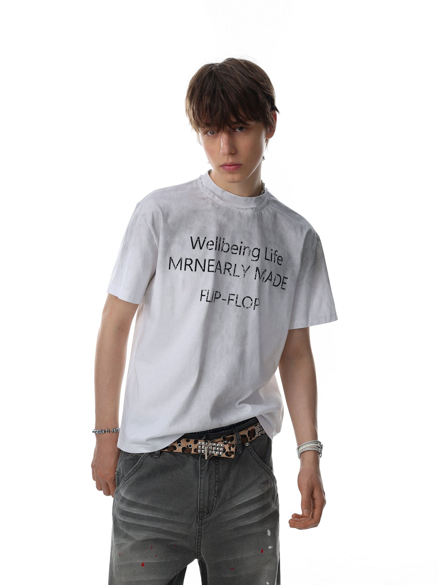 Mock Neck Lettering T-shirt (3color)