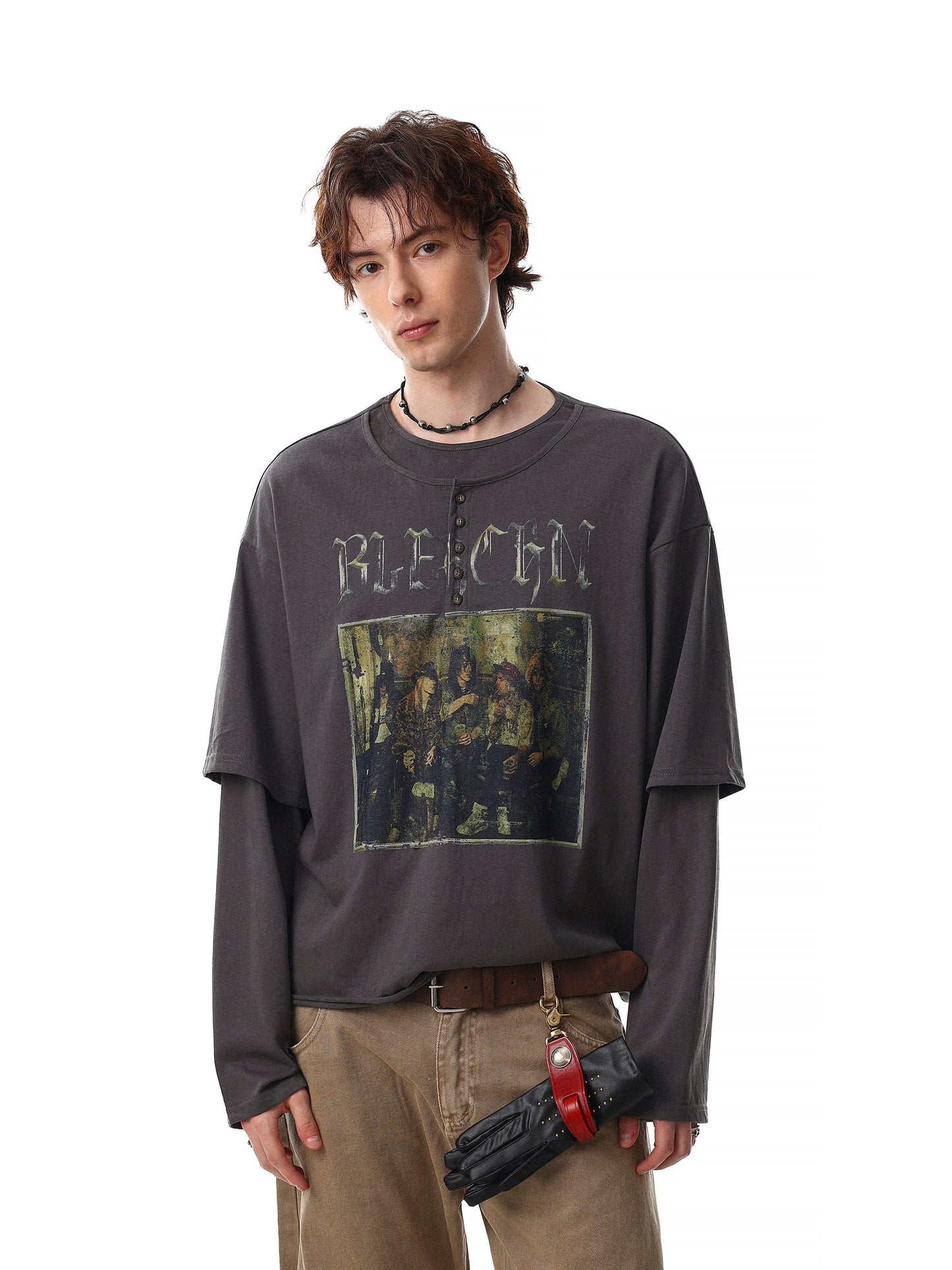 Layered Graphic Henlyneck