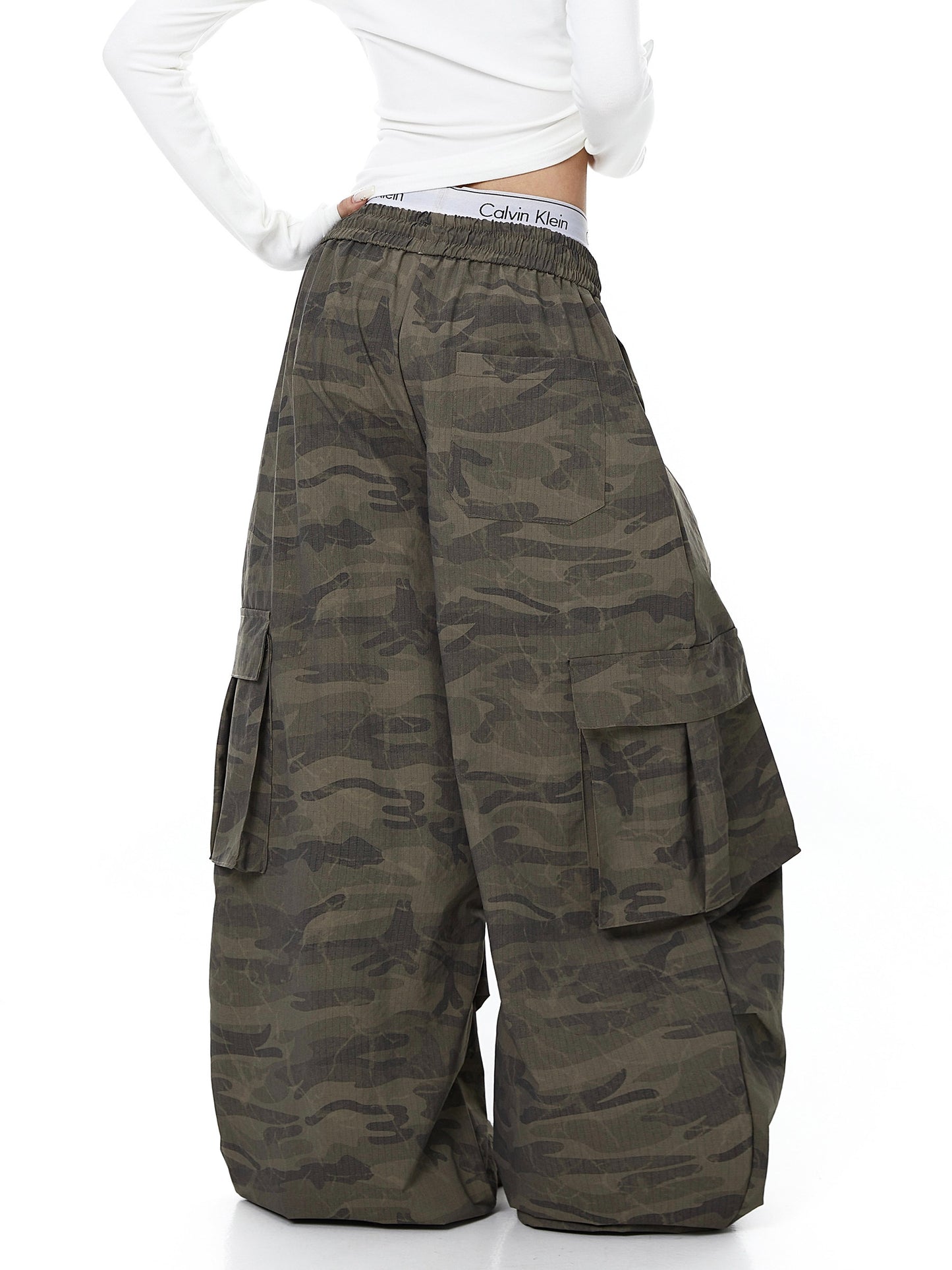 Camo Baggy Cargo Pants (2color)