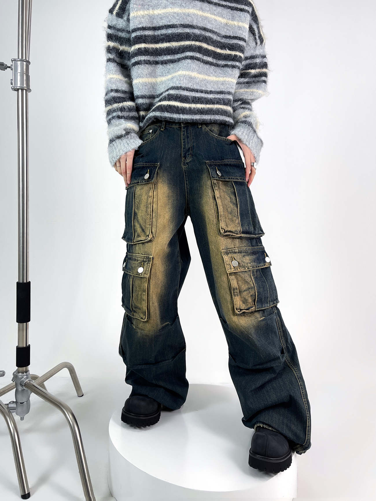 Double Pocket Denim Cargo Pants (2color)