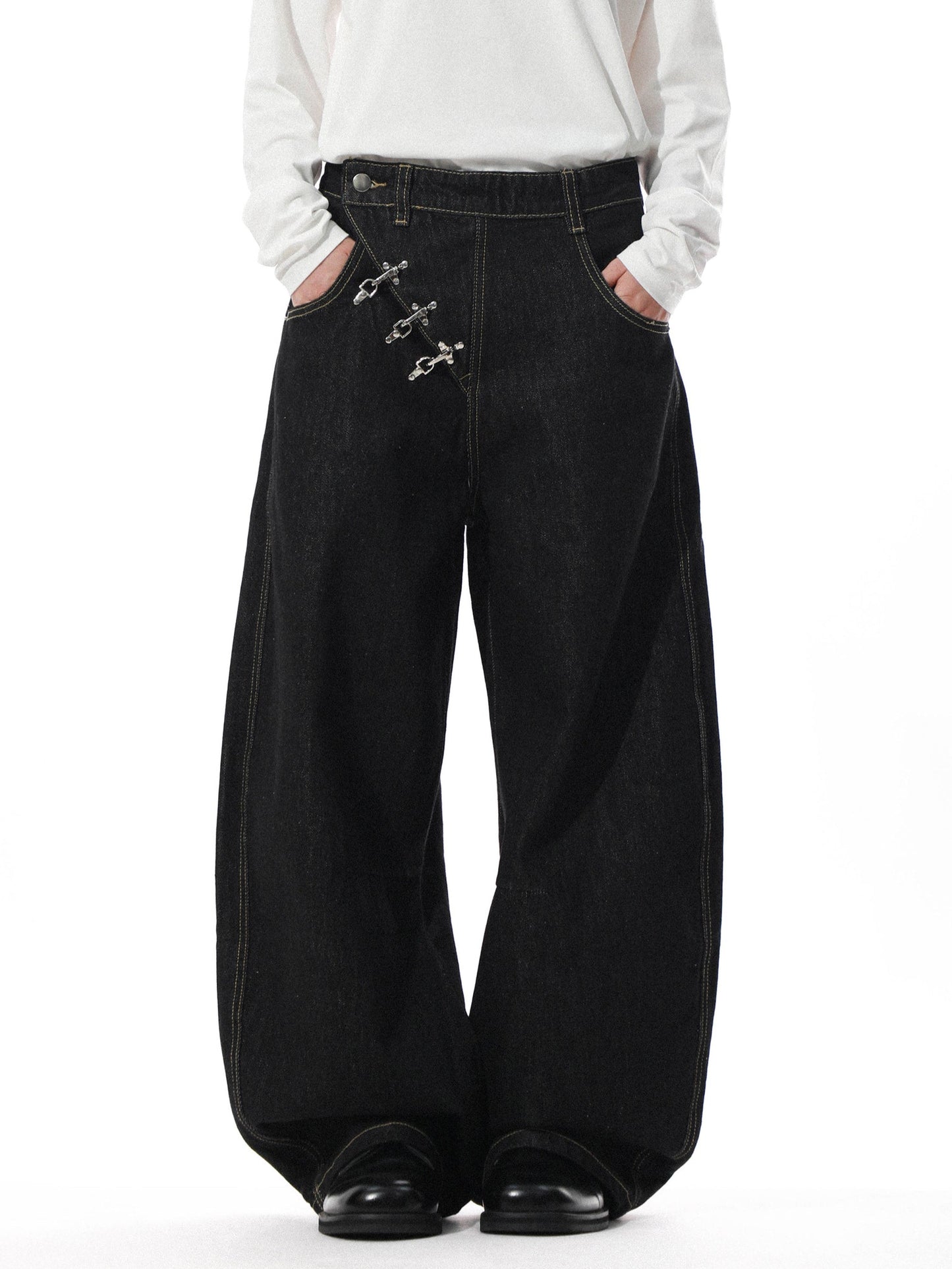 Industrial Buckl Rigid Denim