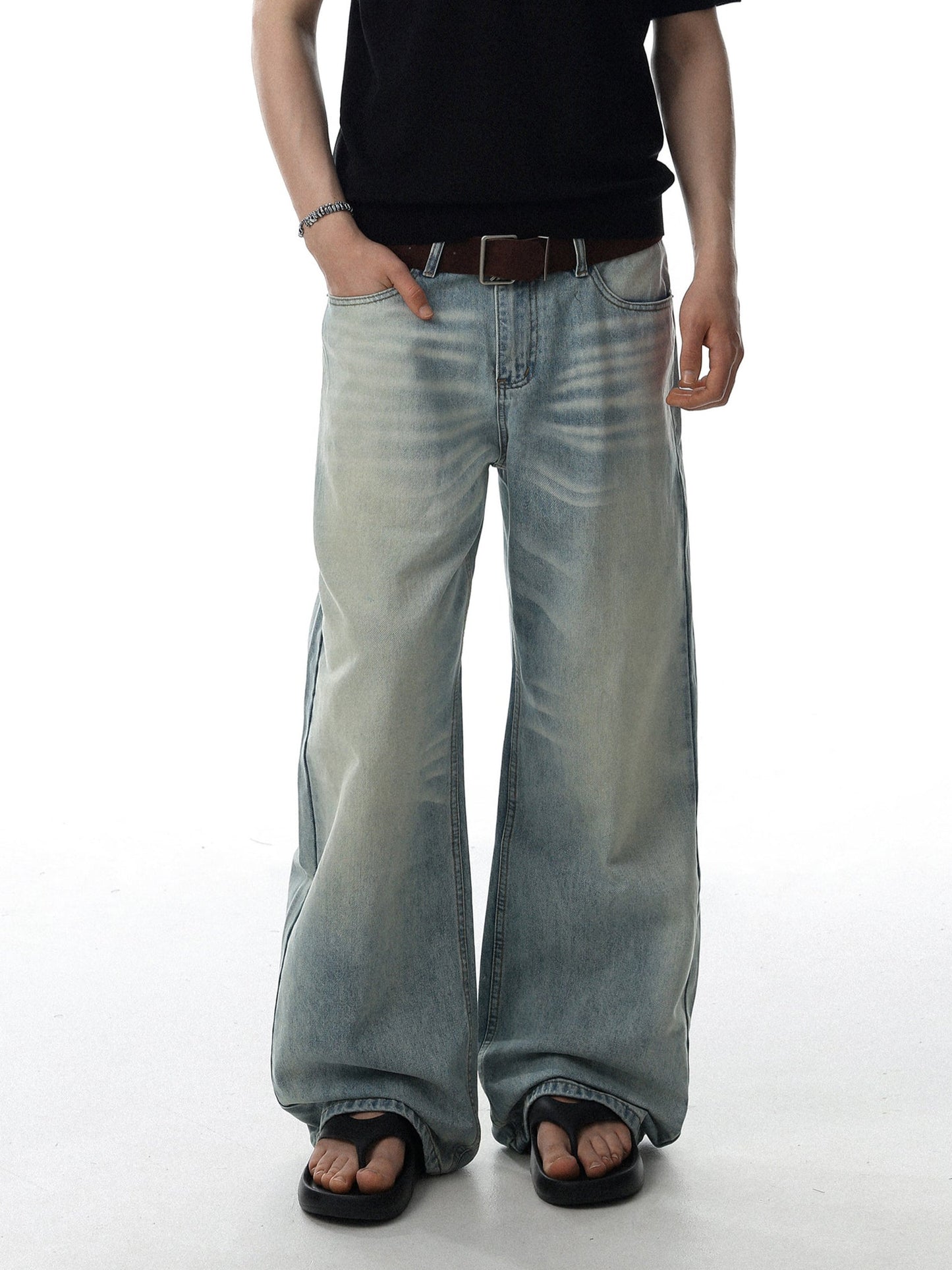 Chill-Out Light Wash Jeans