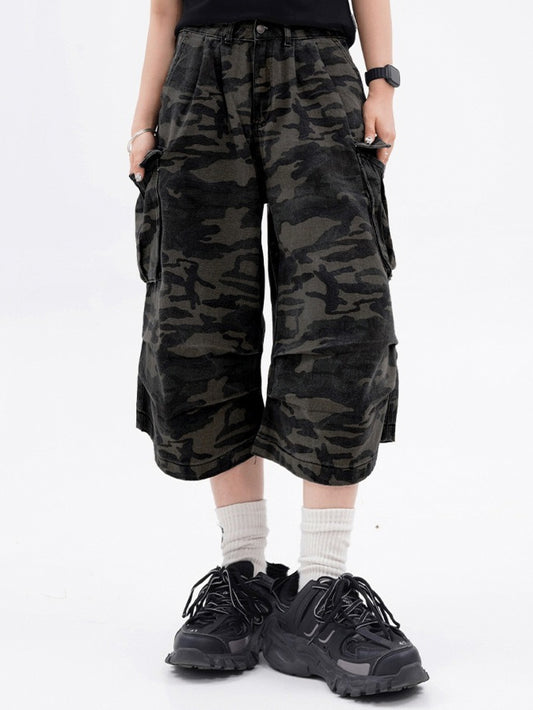Camouflage Cargo Jorts