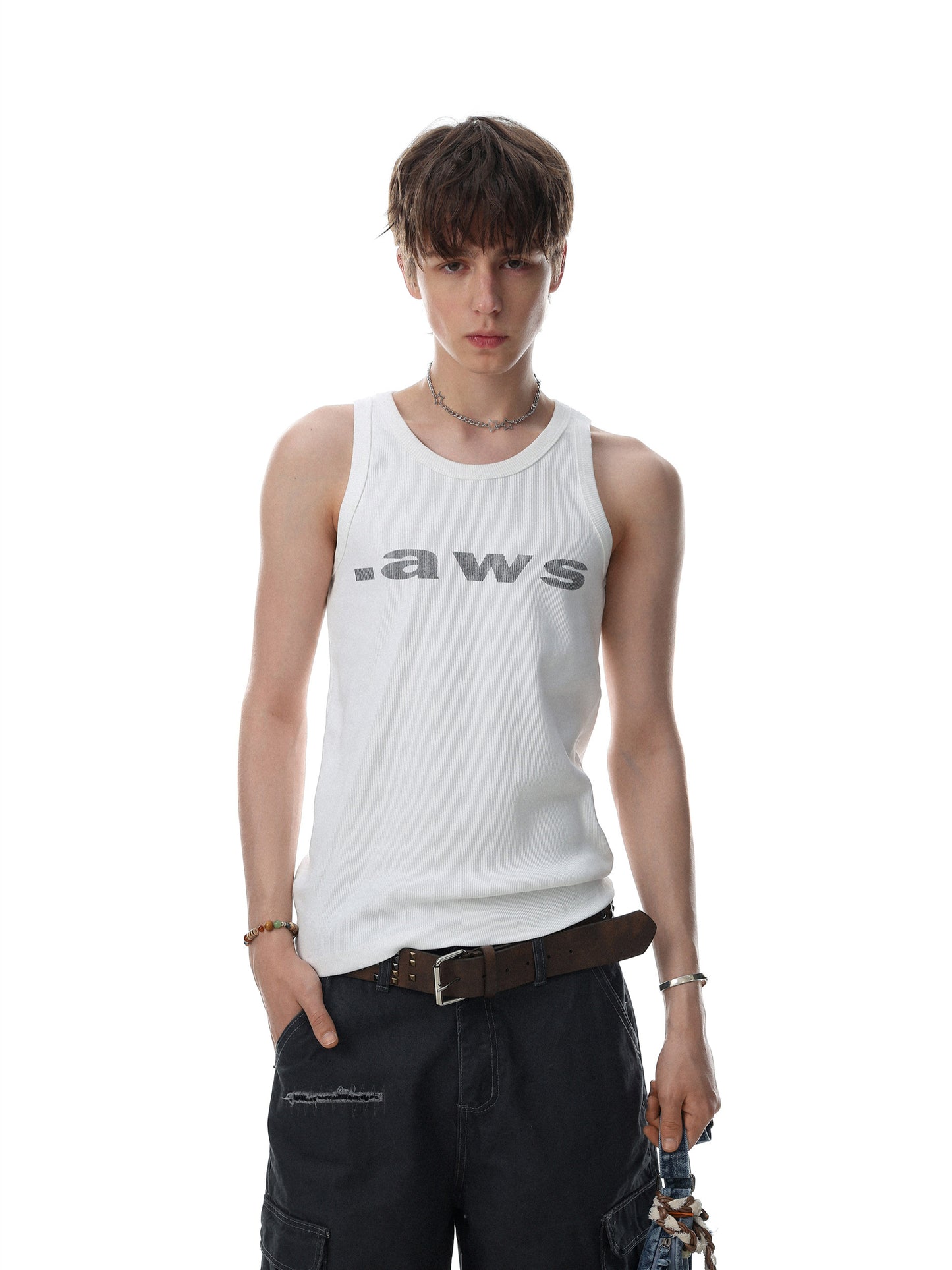 Urban Lettering Sleeveless Top (2color)