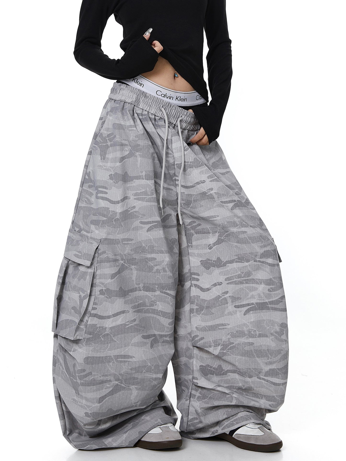 Camo Baggy Cargo Pants (2color)