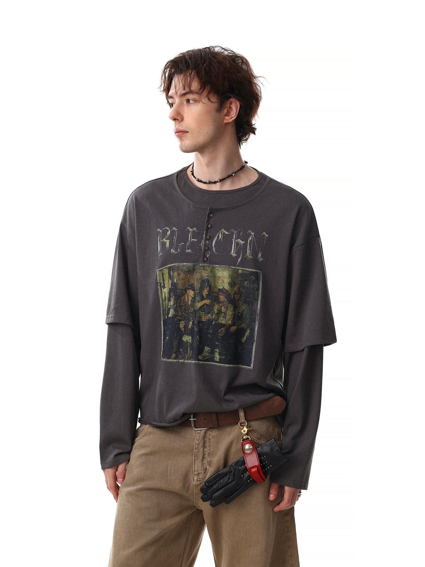 Layered Graphic Henlyneck