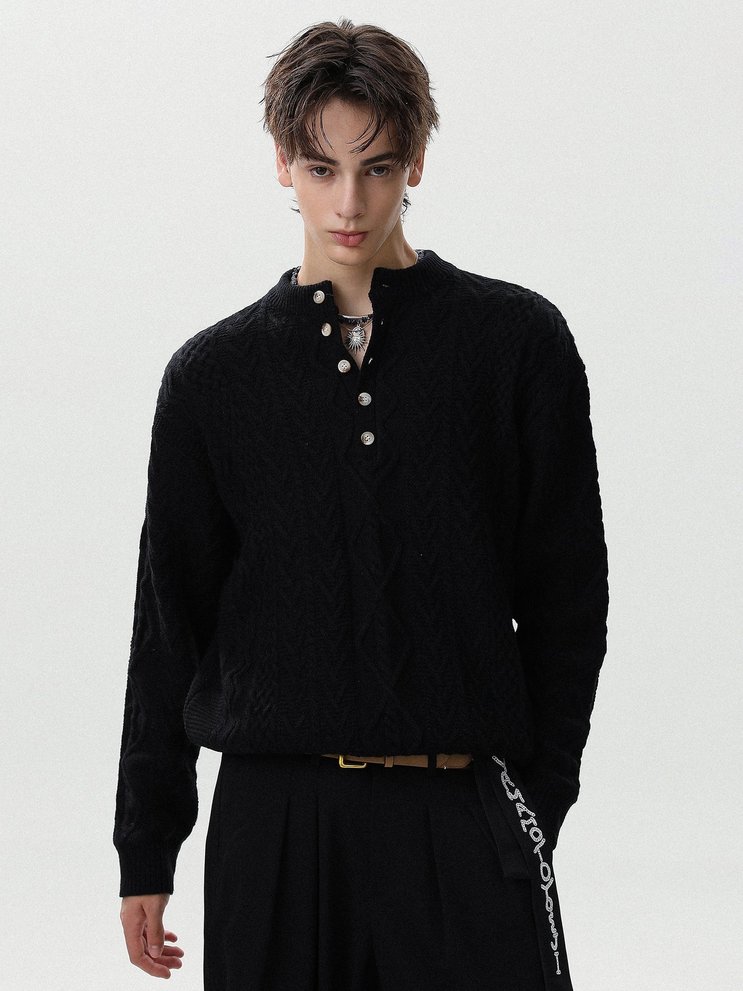 Henley Cable Knit Sweater (2color)