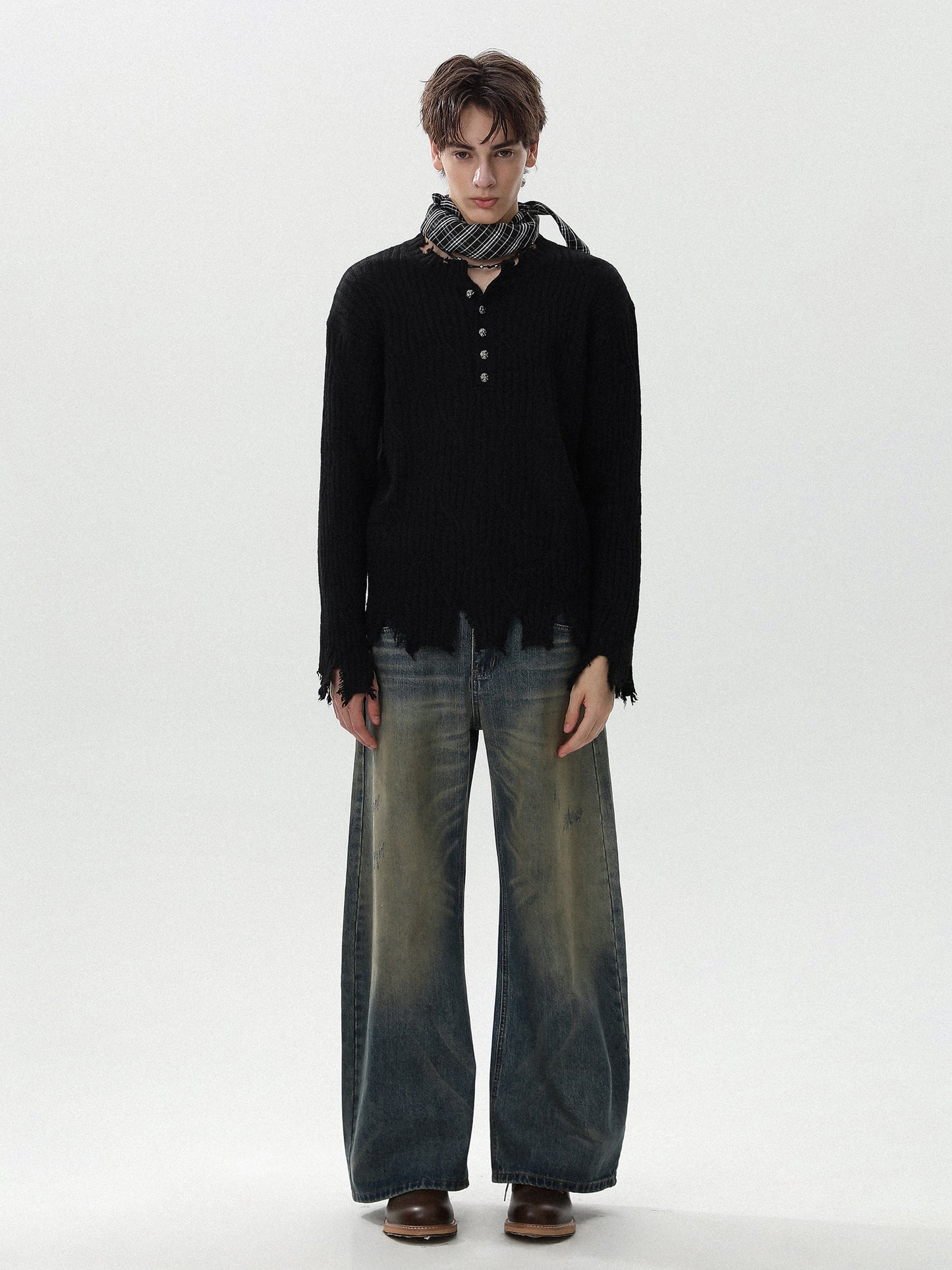 Damage Henlyneck Knit (2color)