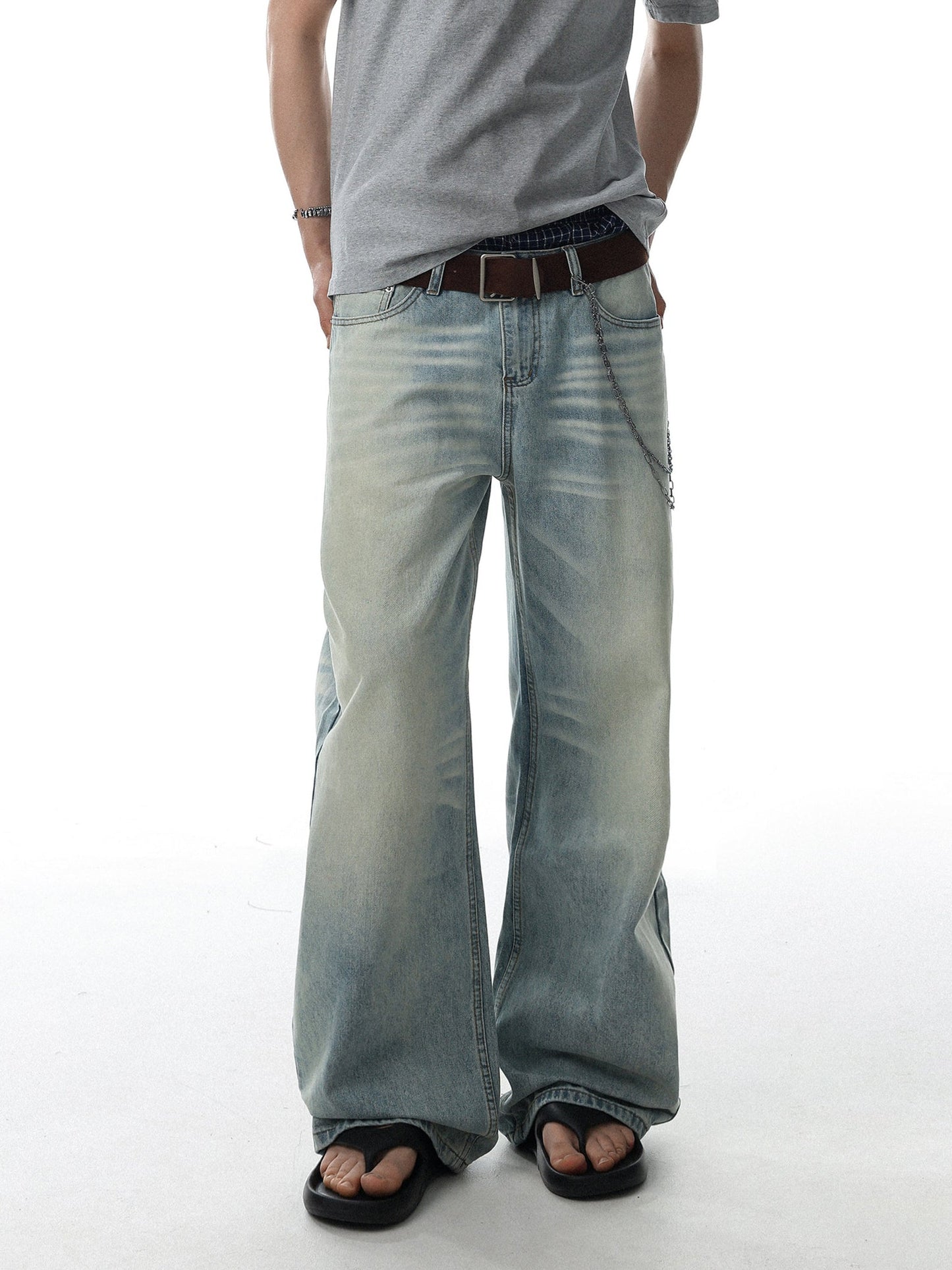 Chill-Out Light Wash Jeans