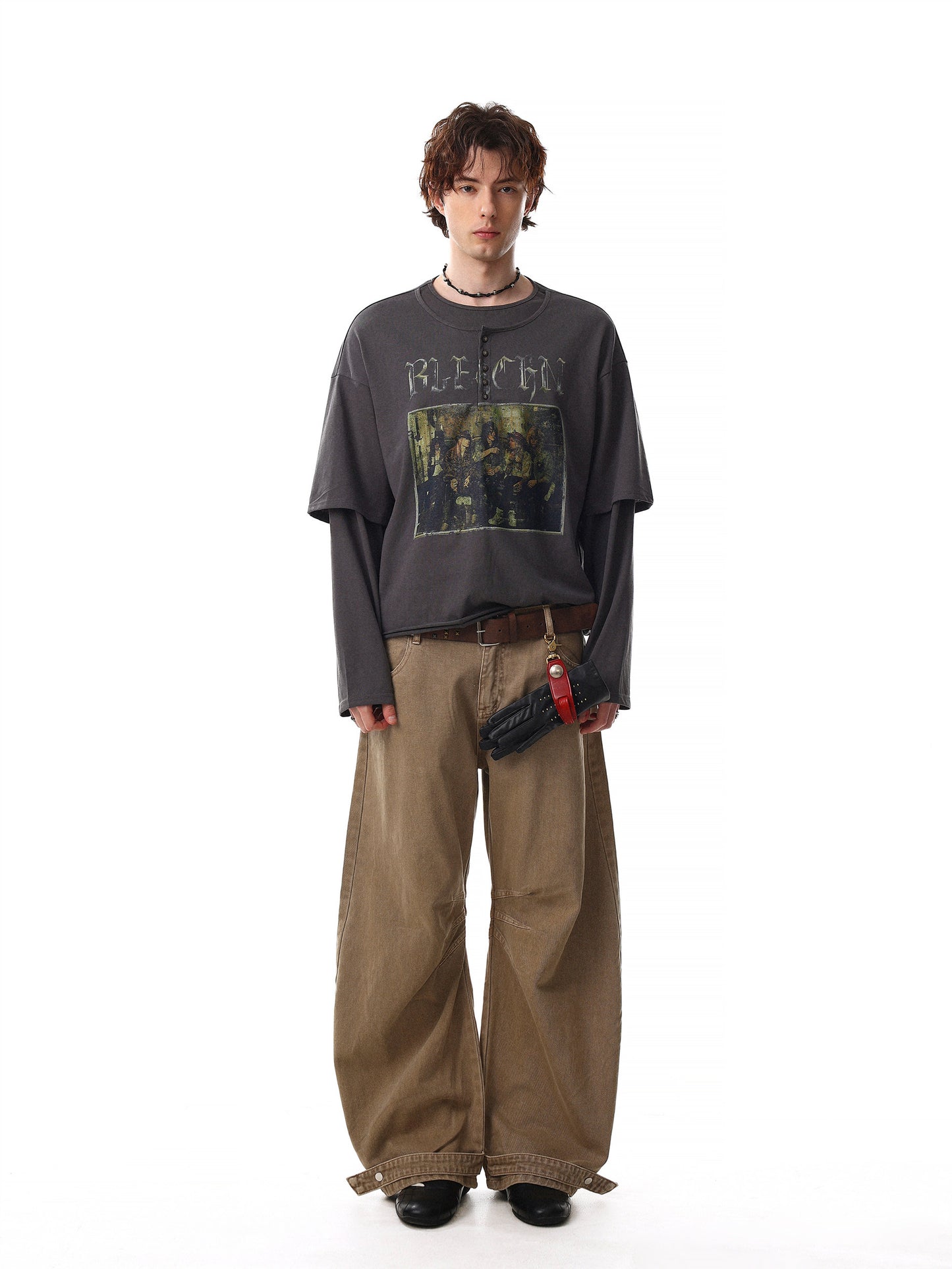 Layered Graphic Henlyneck