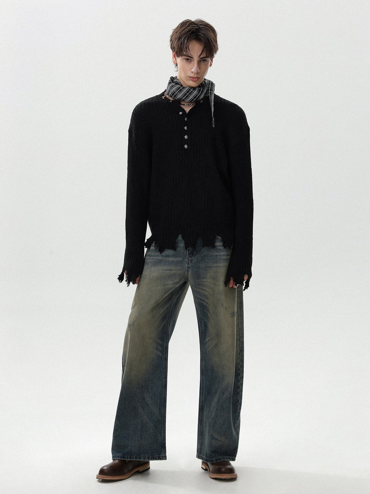 Damage Henlyneck Knit (2color)